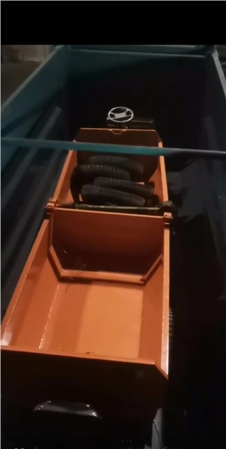 甘肅客戶兩臺(tái)電動(dòng)三輪車發(fā)貨